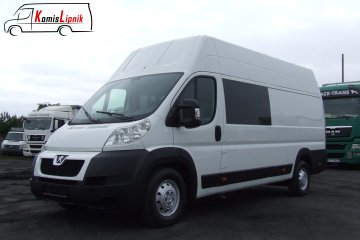 3.0D MAXI 7-Osobowy